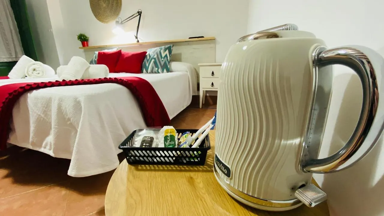 Bed & Breakfast Hostel Plaza Mayor Corredera